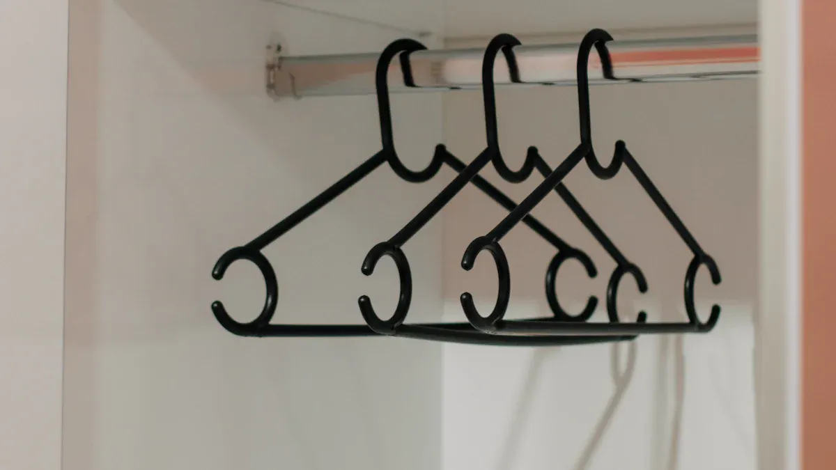 How To Choose The Right Round Wardrobe Tube Diameter